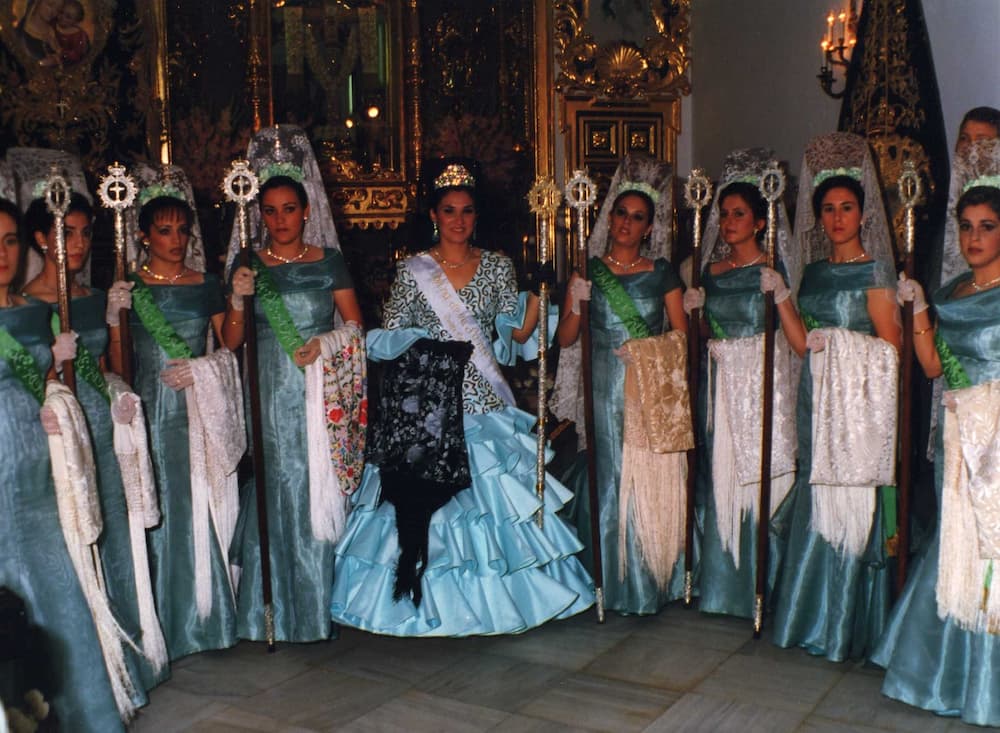 Cortejo Reina y damas 1998